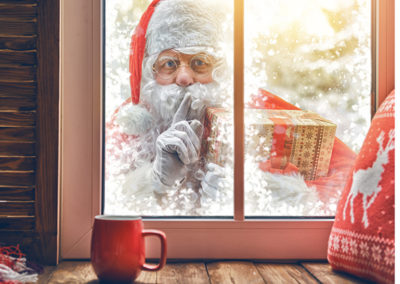 Christmas_Fingers_Window_Santa_Claus_Cup_Glance_538513_1280x854